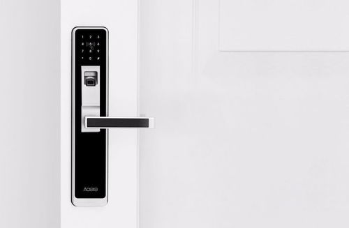 這把智能門鎖讓你以后出門只用帶手機(jī)